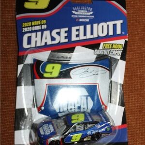 Chase Elliott #24 NAPA NASCAR Authentics Diecast Car 1/64 - 2020 Wave 9